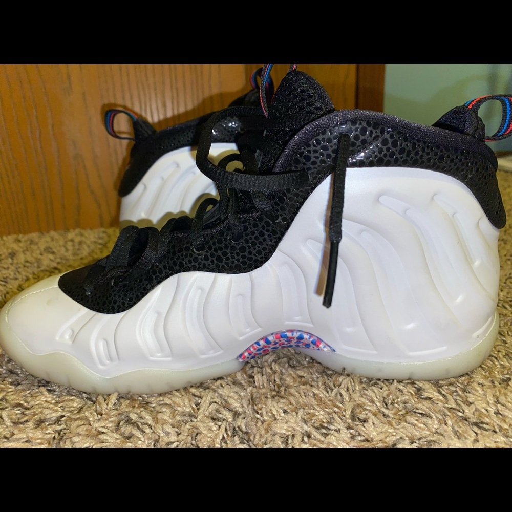 Nike Air Foamposite Sneakers